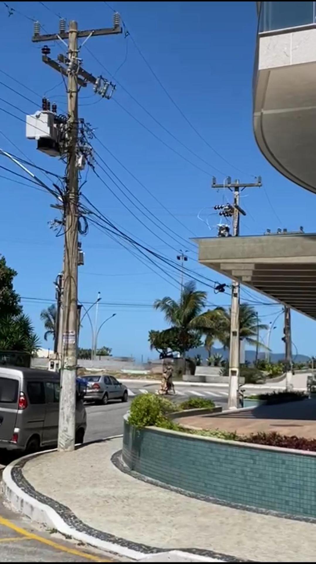 A 50M Da Praia Do Forte Em Cabo Frio Eksteriør billede